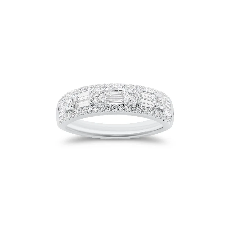 women's ring set -Round & Baguette Diamond Pattern Ring